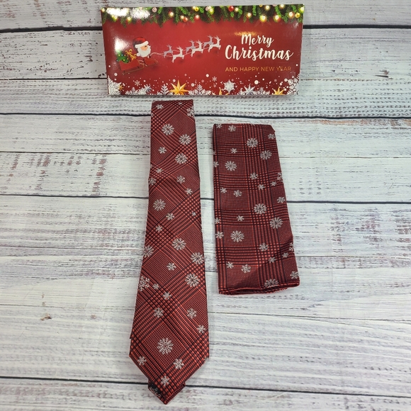 GUSLESON Christmas Necktie 3.15 Inch (8.8 cm) Pocket Square and Tie Clip Set - Picture 2 of 3